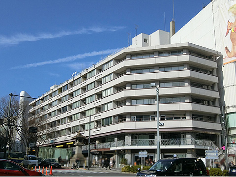 グリーンファンタジアの外観写真 - 渋谷区神宮前1丁目11番11号