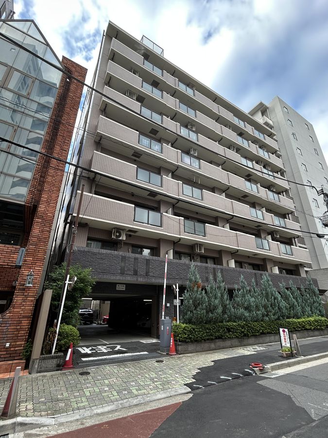 ライオンズプラザ東麻布の外観写真 - 港区東麻布2丁目29番4号