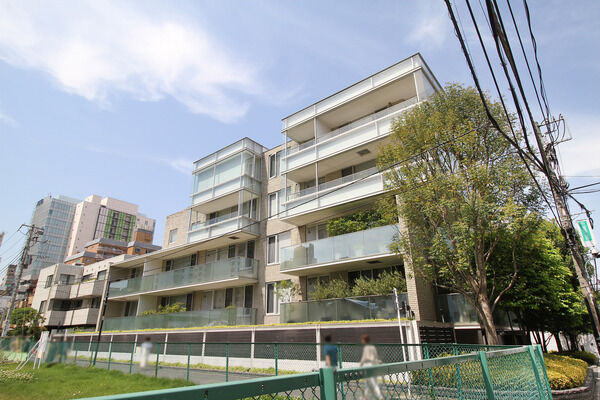 プラウド南青山のエントランス・共用部