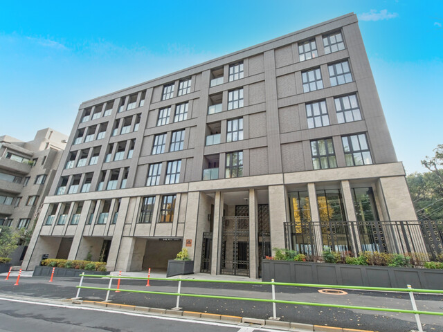 ザコノエ三田綱町の外観写真 - 港区三田2丁目4番3号