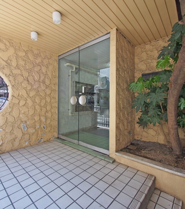 鹿鳴館ハイツ原宿の写真 4枚目