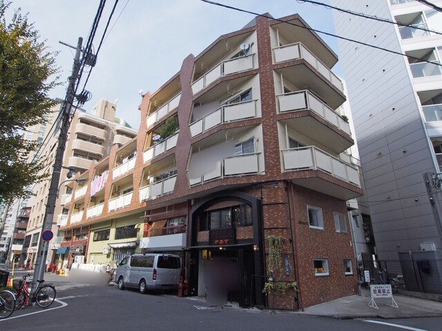 麻布ハイツの外観写真 - 港区東麻布1丁目24番6号