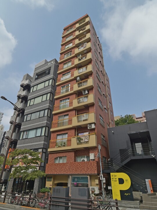 ライオンズマンション三田の外観写真 - 港区三田2丁目14番9号