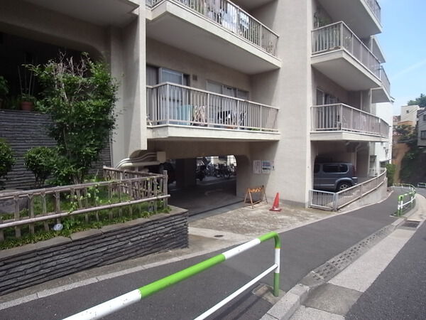 ヴィラロイヤル文京西片の写真 7枚目