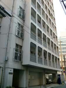 中銀南青山マンシオンのエントランス・共用部