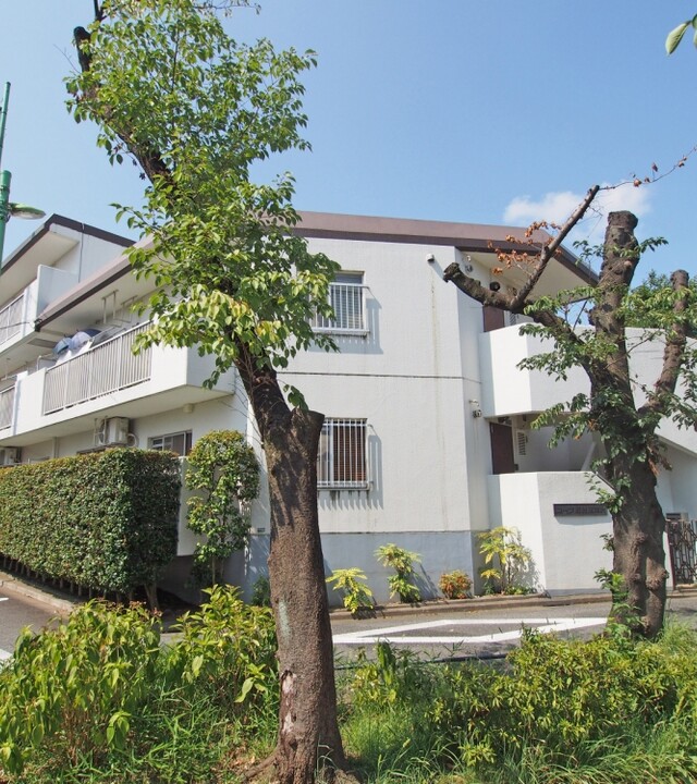 コープ野村東深沢のエントランス・共用部