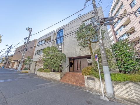 南麻布ハウスの外観写真 - 港区南麻布1丁目4番9号