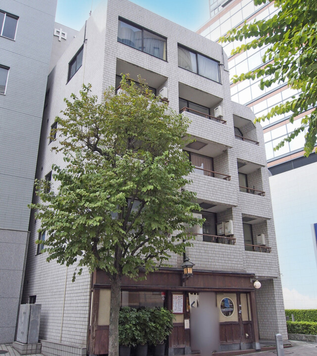 中銀六本木マンシオンのエントランス・共用部