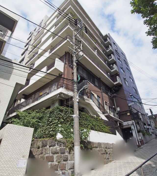 麻布台マンションのエントランス・共用部