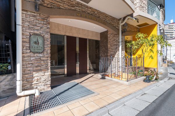 スカーラ代官山の外観写真 - 渋谷区代官山町7番7号