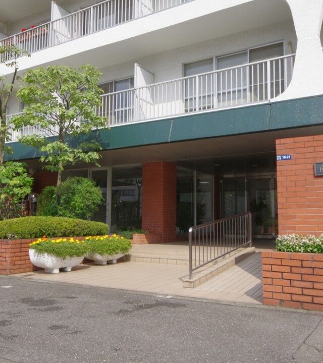 南青山スカイハイツの写真 8枚目