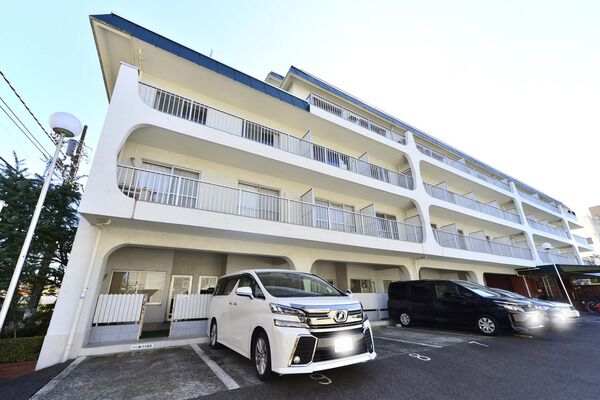 南青山スカイハイツのエントランス・共用部