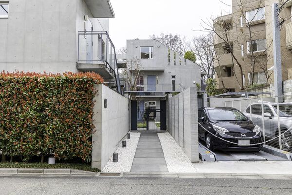 ユニテ等々力渓谷の外観写真 - 世田谷区等々力1丁目22番30号