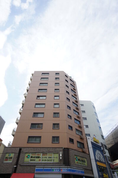 麻布霞町マンションのエントランス・共用部