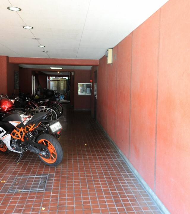 ライオンズマンション本郷の写真 4枚目