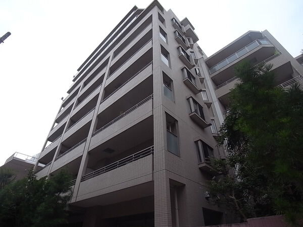 小石川ザ・レジデンスの外観写真 - 文京区小石川3丁目24番3号