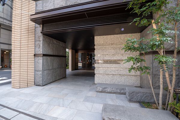 プラウド人形町の外観写真 - 中央区日本橋富沢町3番1号