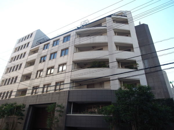 フォルム白金の外観写真 - 港区白金2丁目2番11号