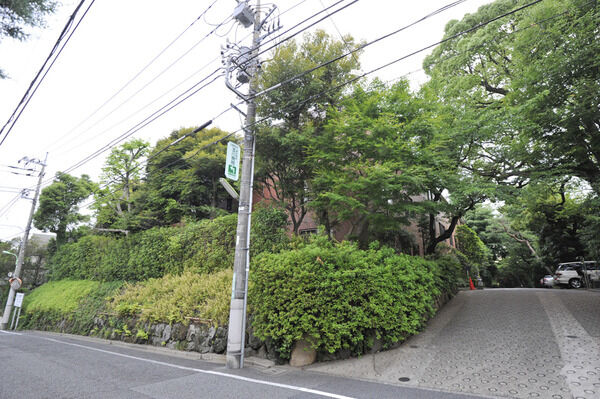 多摩川テラスのエントランス・共用部