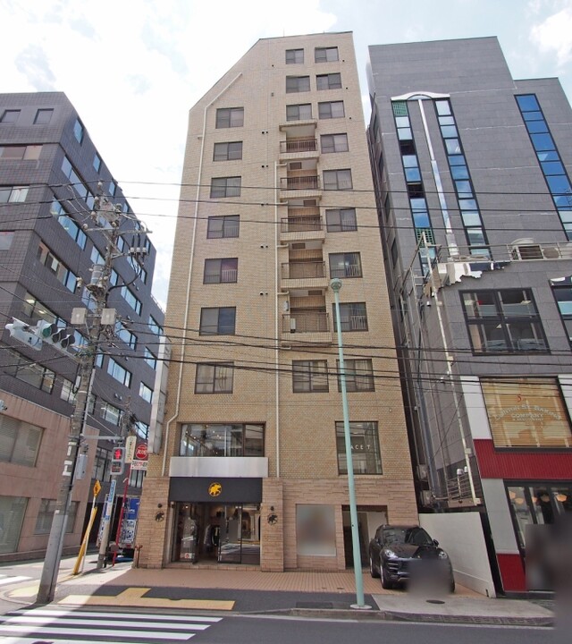 ライオンズマンション南青山シドニービルのエントランス・共用部