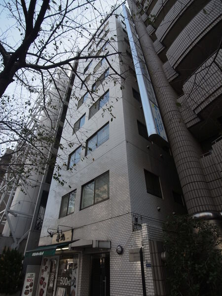 日興パレス広尾プラザのエントランス・共用部