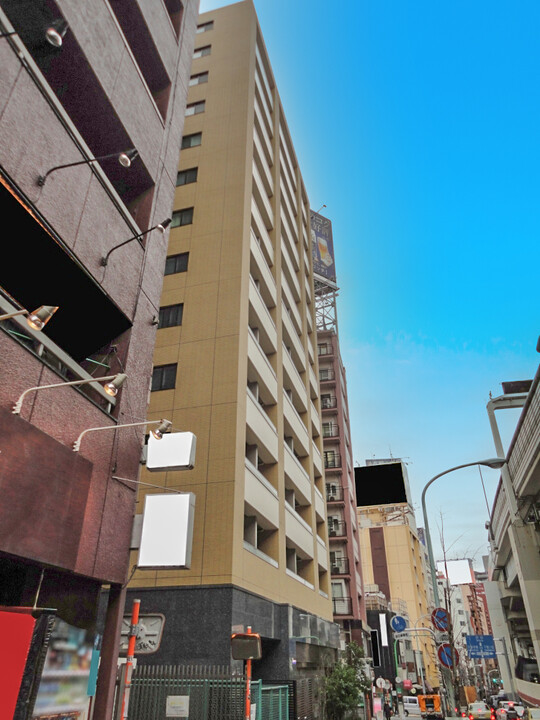 イニシアイオ西麻布のエントランス・共用部