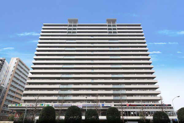エルアージュ小石川の外観写真 - 文京区小石川1丁目17番1号