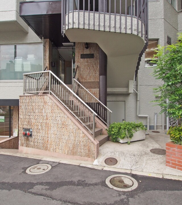 代々木松久ハイツの写真 5枚目