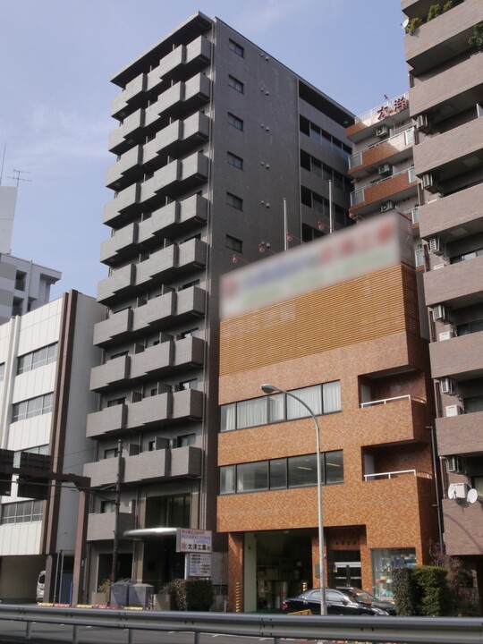 ルーブル南麻布の外観写真 - 港区南麻布2丁目13番18号