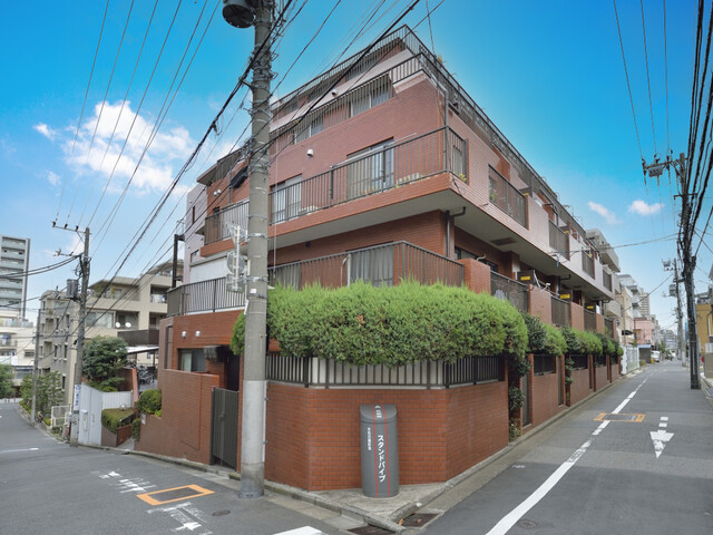 マンション小石川の外観写真 - 文京区小石川3丁目21番11号