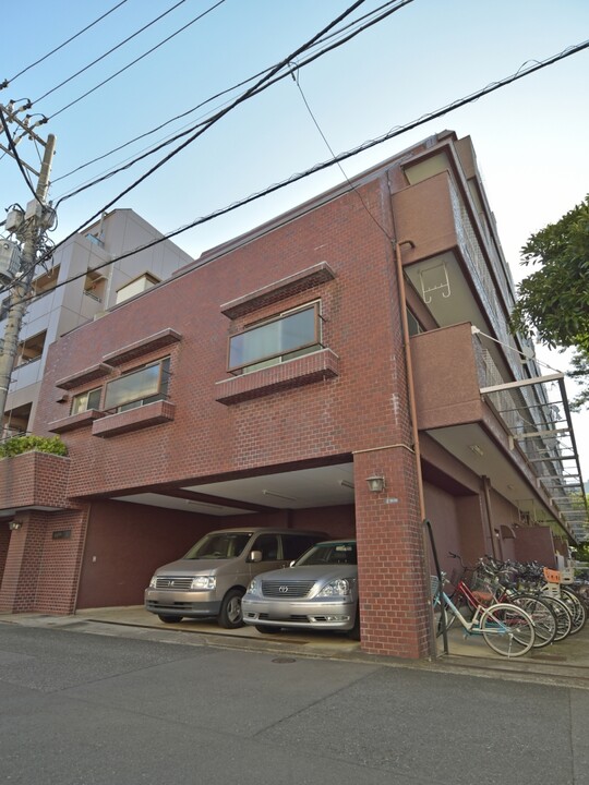 セントラル三田の外観写真 - 港区三田2丁目20番20号