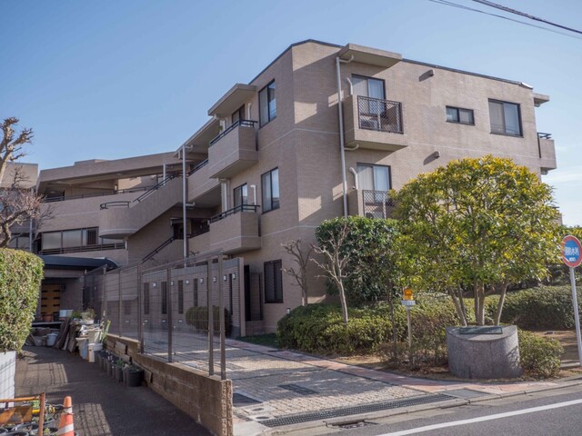 ナイスグランドステージ世田谷岡本のエントランス・共用部