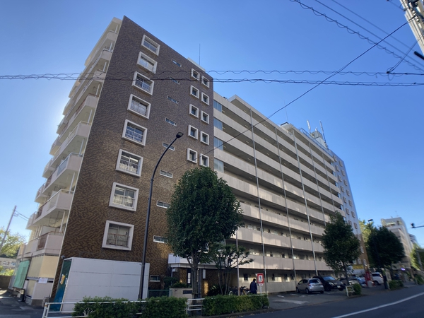 駒場マンションの外観写真 - 渋谷区富ヶ谷2丁目21番1号