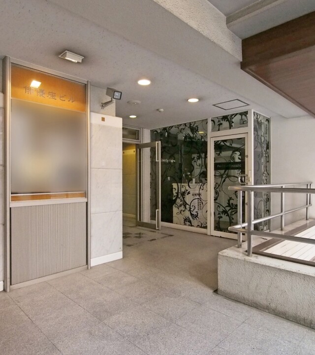 俳優座ビルの写真 4枚目