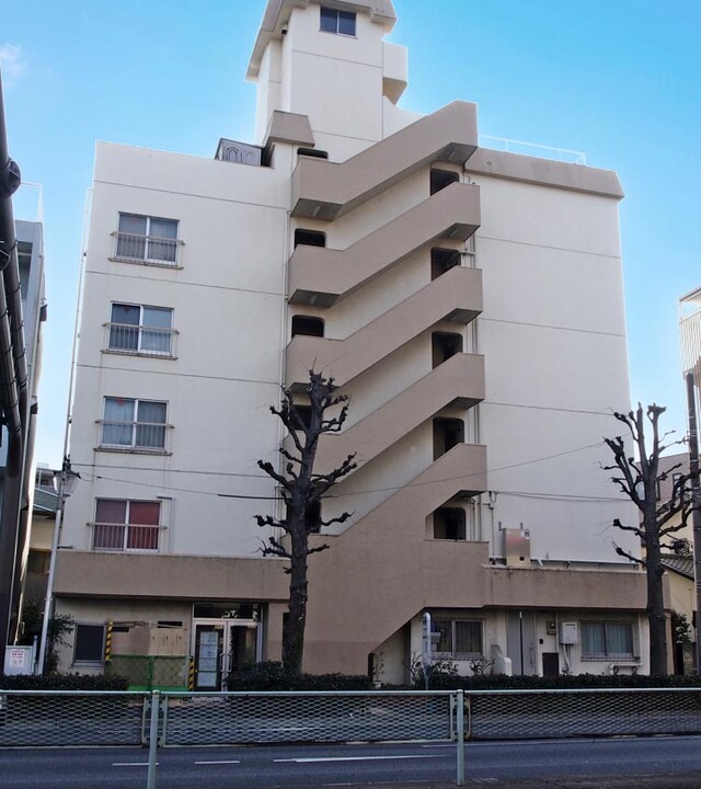 京王瀬田マンションのエントランス・共用部