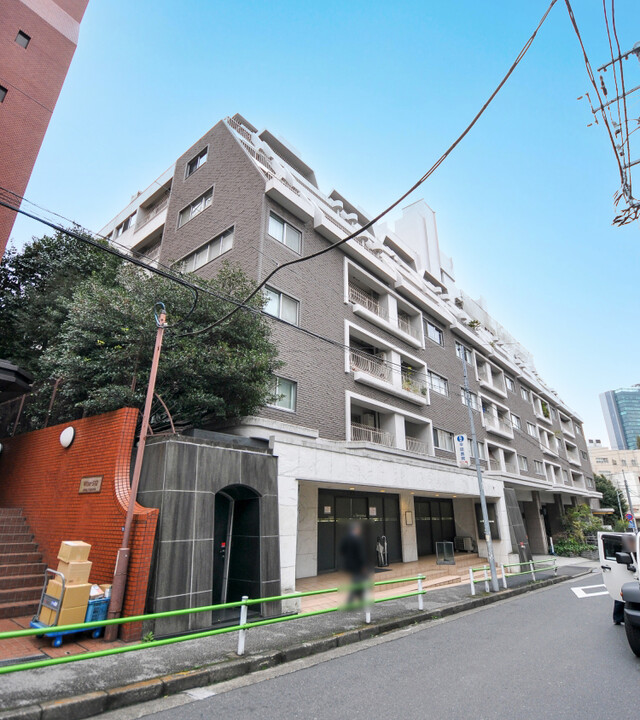 シャトー東洋南青山のエントランス・共用部