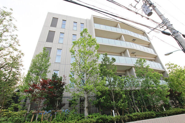 オーベル代々木上原のエントランス・共用部