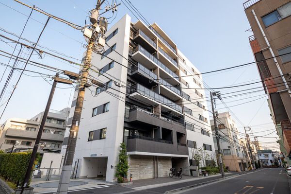 ザ・パークハウス文京白山の外観写真 - 文京区白山1丁目17番