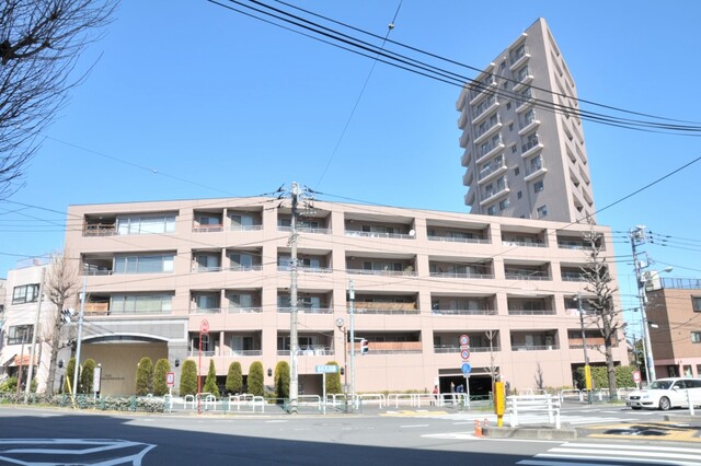 クリオ目白台壱番館のエントランス・共用部