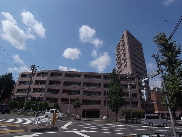 クリオ目白台壱番館の外観写真 - 文京区目白台2丁目10番9号