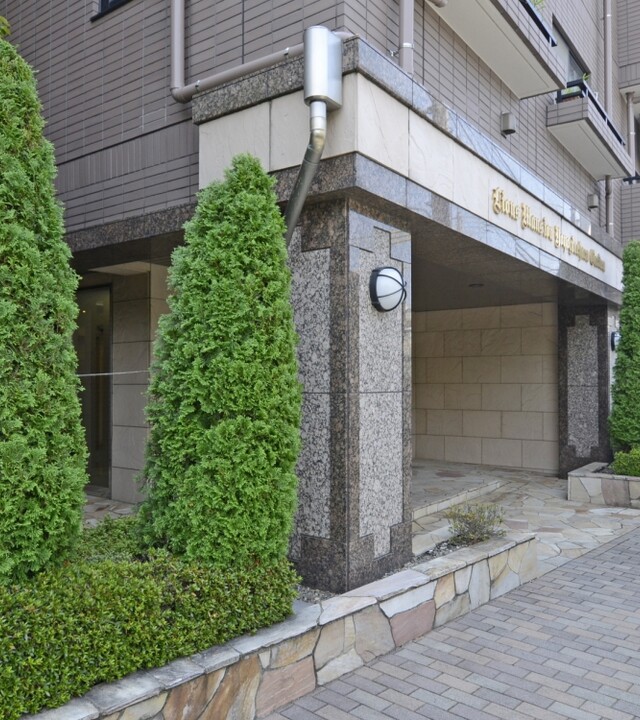 ライオンズマンション代々木上原ガーデンの写真 10枚目