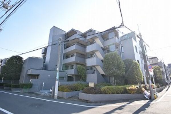 東急ドエルアルス等々力弐番館 外観(2025年撮影)