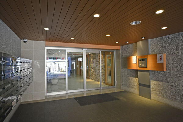 ソフィア六本木の外観写真 - 港区六本木7丁目18番5号