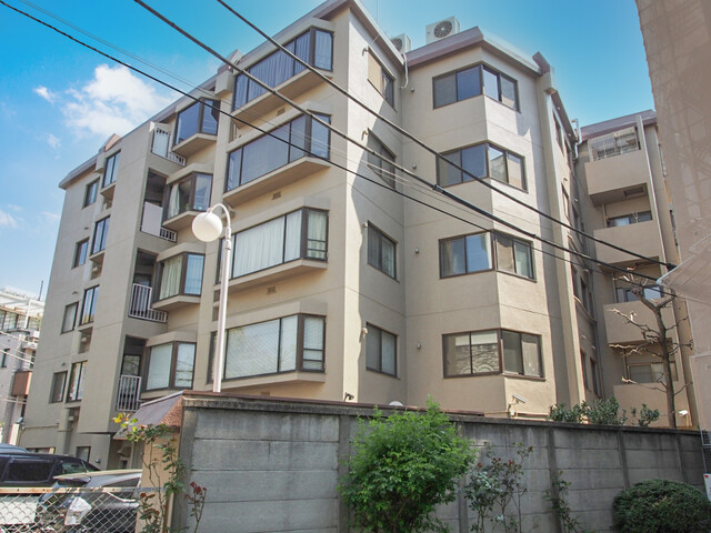 マンション原宿の外観写真 - 渋谷区神宮前6丁目33番5号