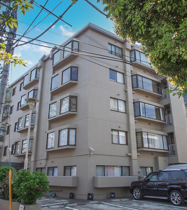 マンション原宿のエントランス・共用部