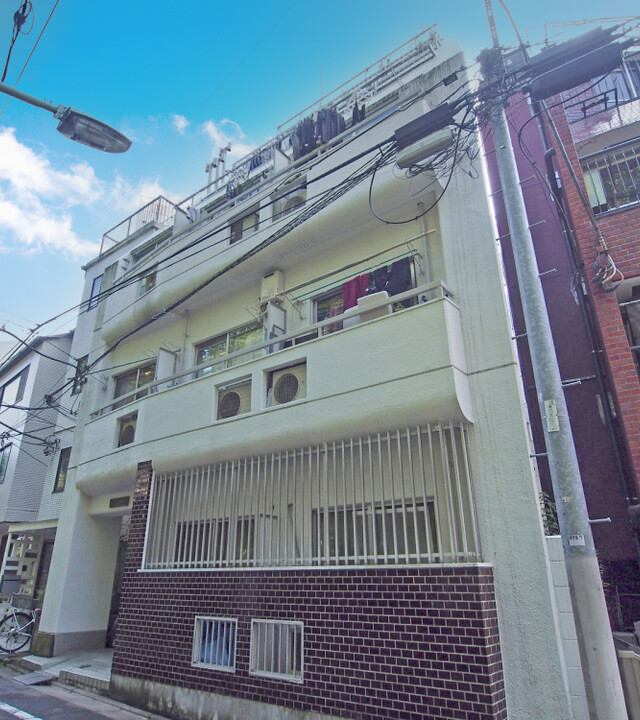 ドルメン西麻布の写真 6枚目