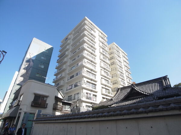 三田シャスターマンションのエントランス・共用部