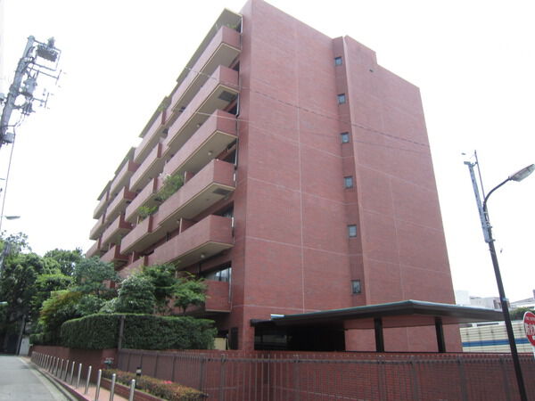 麻布永坂ハウスの外観写真 - 港区麻布永坂町1番54号