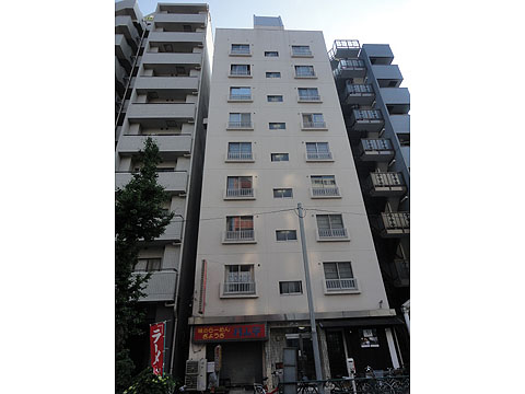 六義園第5コーポの外観写真 - 文京区本駒込6丁目15番11号