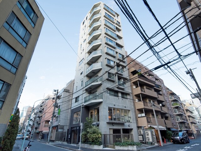 麻布ハウスの外観写真 - 港区麻布十番3丁目5番13号